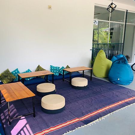 Peacock Villa Marari Beach Марарікулем Екстер'єр фото